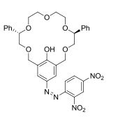 (5S,13S)-21-Hydroxy-19-(2’,4’-dinitrophenylazo)-5,13-diphenyl-3,6,9,12,15-pentaoxabicyclo[15.3.1]-henicosane-1(21),17,19-triene