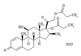 Beclomethasone dipropionate monohydrate